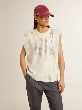 Camiseta sin mangas blanca envejecida adornada con cristales