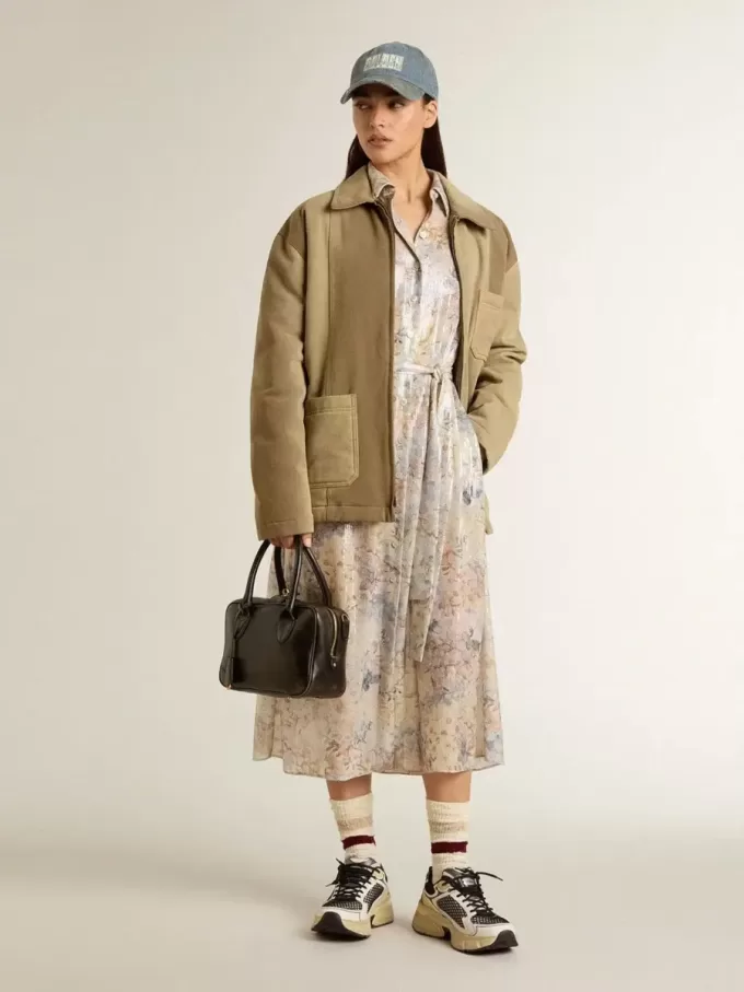 Chaqueta acolchada unisex en tonos caqui