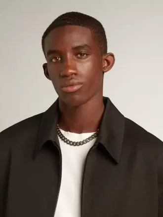 Chaqueta con cremallera para hombre en gabardina de lana negra