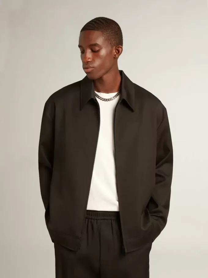 Chaqueta con cremallera para hombre en gabardina de lana negra