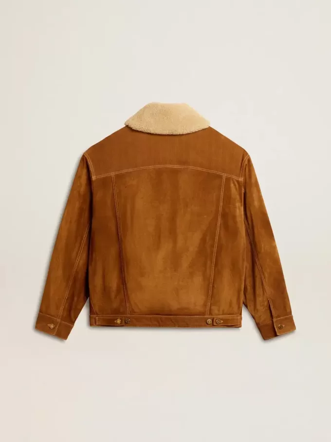 Chaqueta de hombre en piel serrada color tabaco con cuello de borreguillo