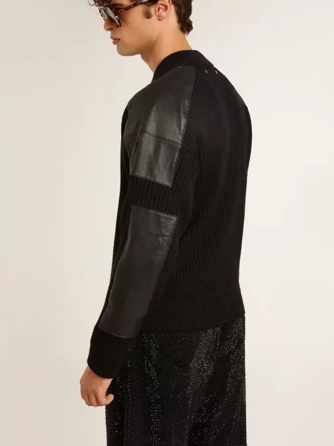 Chaqueta de lana merino negra para hombre con parches de cuero