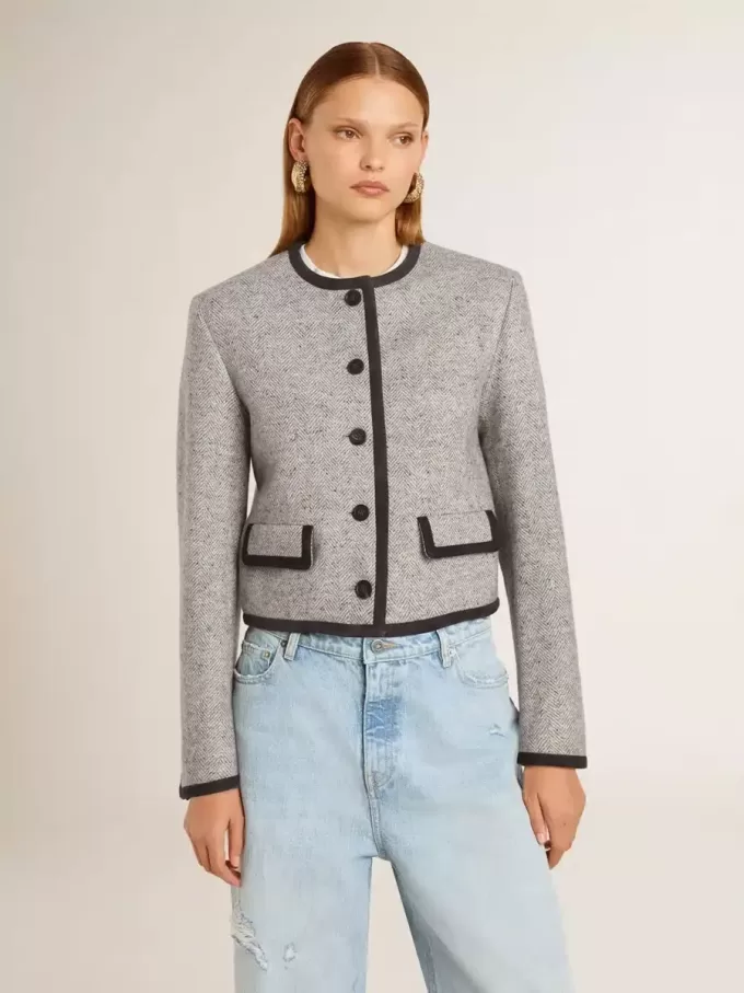 Chaqueta de lana y seda gris para mujer con ribete de ante negro