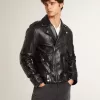 Chaqueta motera de cuero negro para hombre con efecto brillante