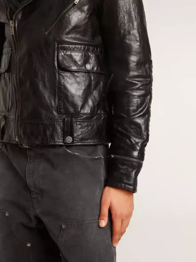 Chaqueta motera de cuero negro para hombre con efecto brillante