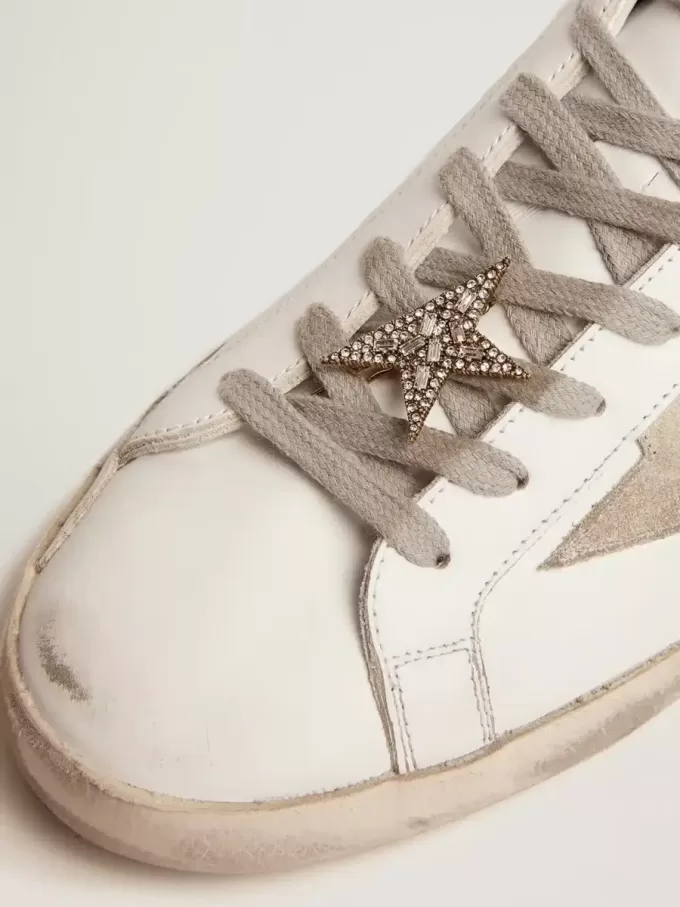 Cierre de cordón con clip Star en color oro antiguo