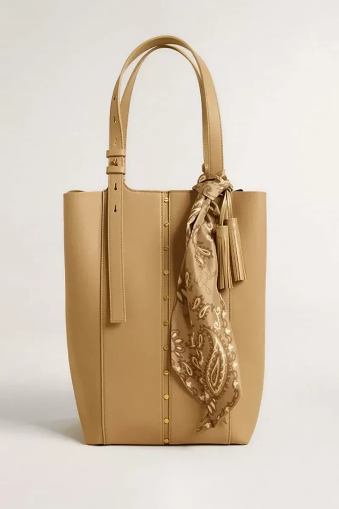 Cinta de sarga de seda gris paloma con estampado de cachemira