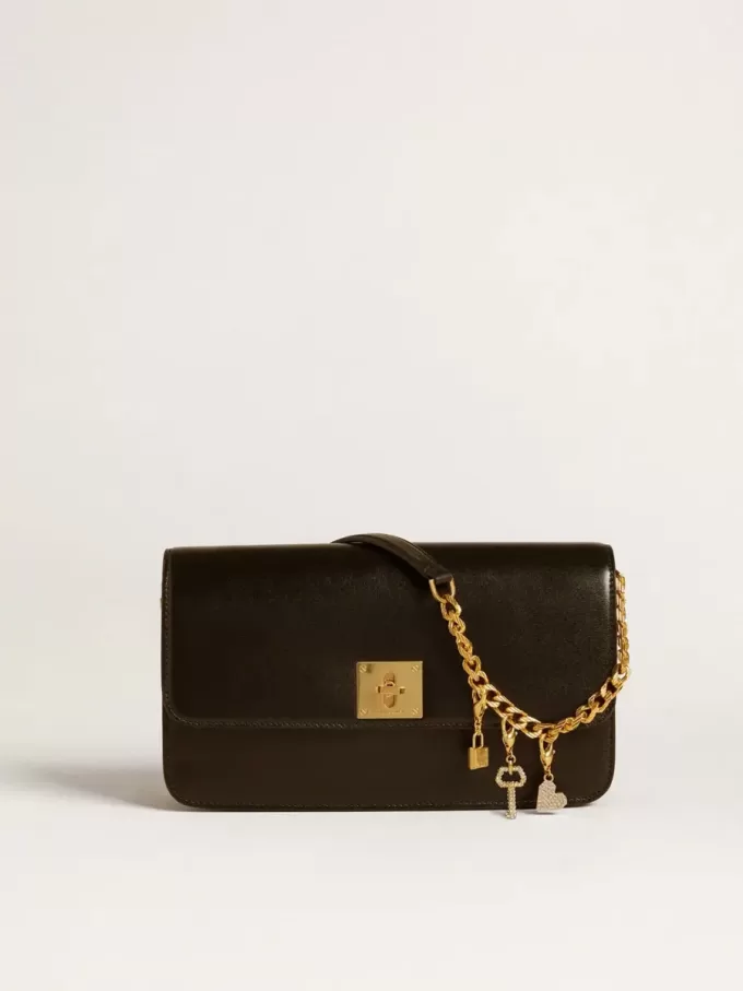 Colgante con forma de llave en latón dorado con cristales