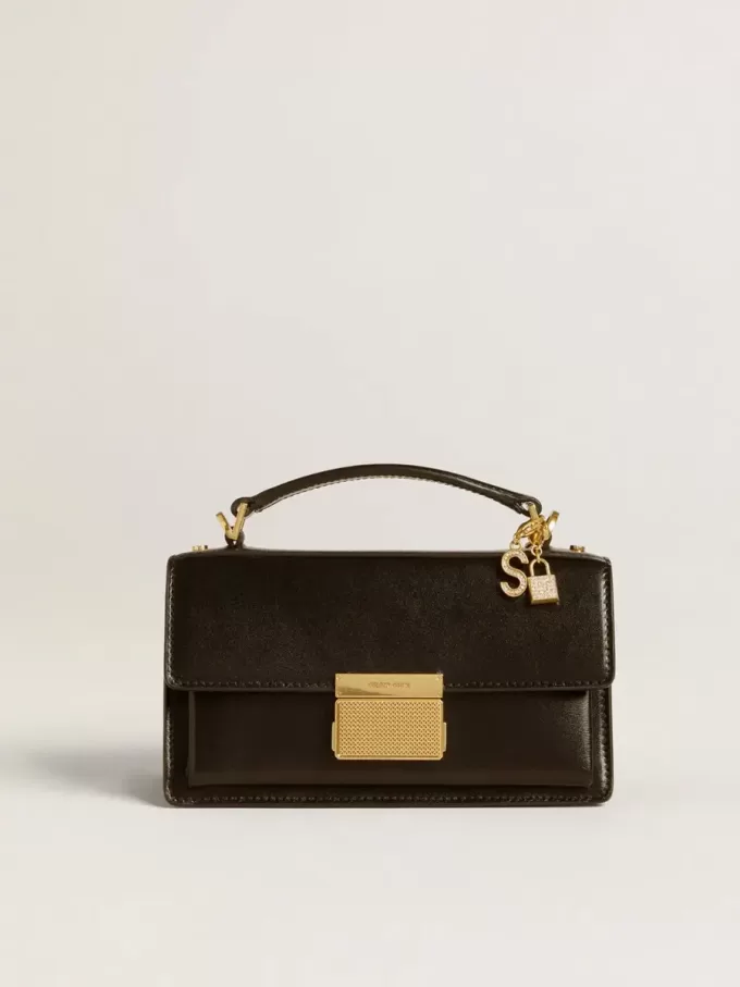 Colgante con letra S en latón dorado con cristales