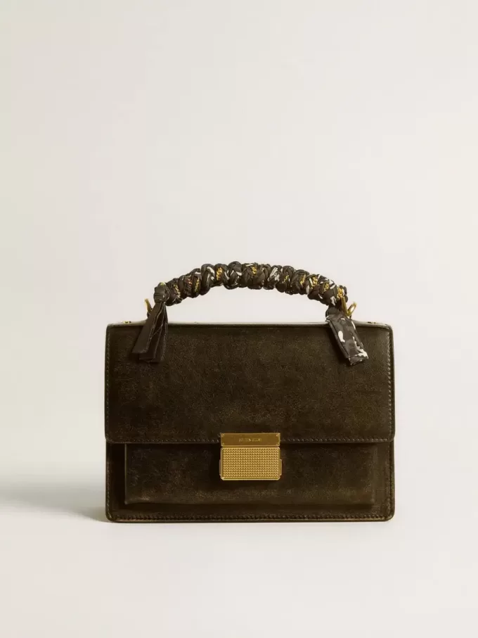 Colgante de tejido trenzado negro con cadena de latón