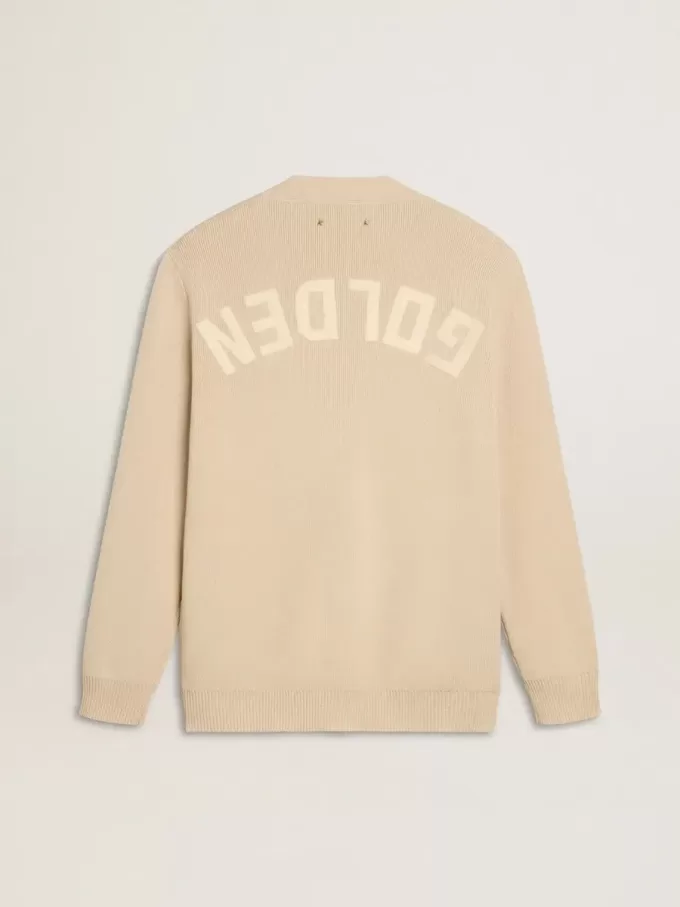Cárdigan beige para hombre con las letras «Golden» en la espalda