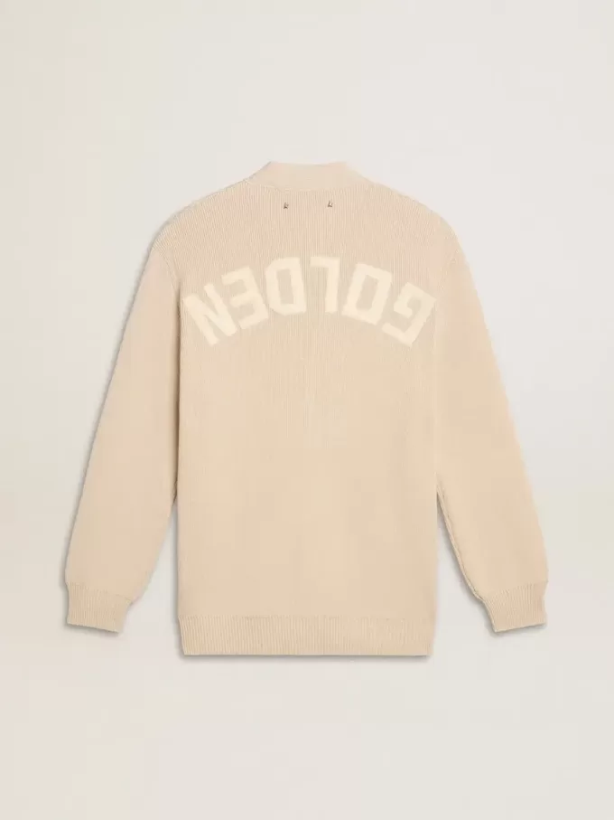 Cárdigan beige para mujer con las letras «Golden» en la espalda