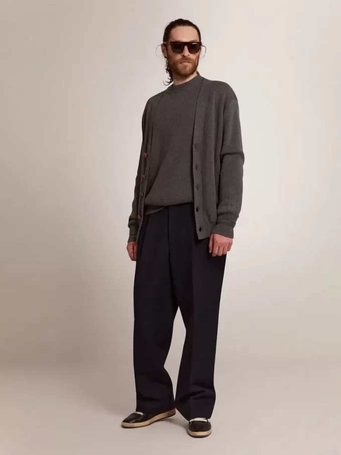 Cárdigan de hombre en algodón gris jaspeado con logotipo en la espalda