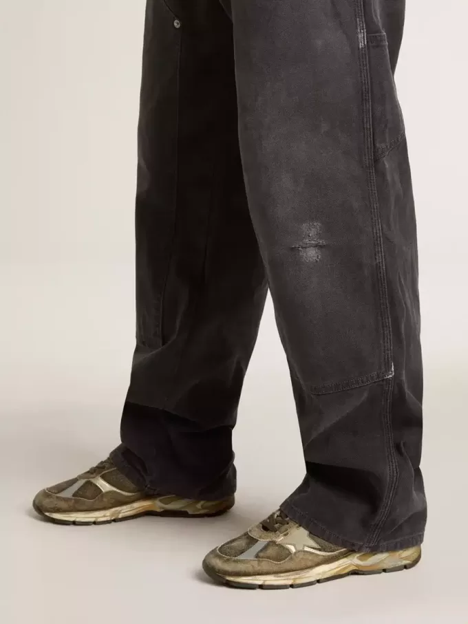 Dad-Star para mujer en ante y nailon con estrella y lengüeta en el talón de cuero caqui. Dad-Star para mujer en ante y nailon con estrella y lengüeta en el talón de cuero caqui.