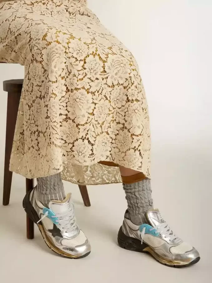 Dad-Star para mujer en malla y piel plateada con estrella de ante negro Dad-Star para mujer en malla y piel plateada con estrella de ante negro