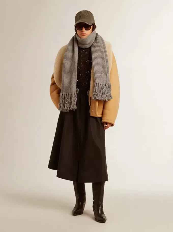 Falda acampanada en nailon técnico negro