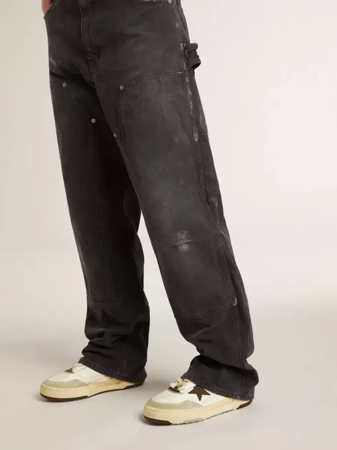 Forty2 para mujer con estrella negra y lengüeta del talón de cuero negro