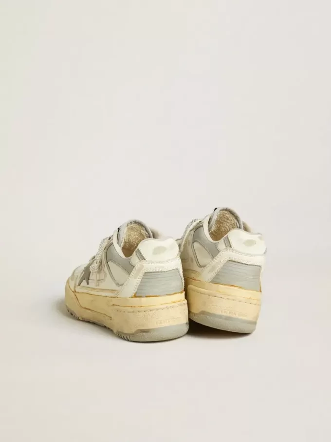 Forty2 para hombre en piel blanca con cordones con cristales Swarovski y estrella gris