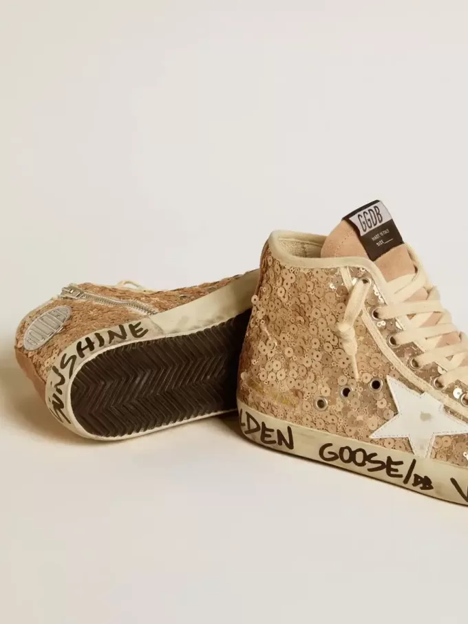 Francy Penstar con lentejuelas, estrella de cuero e inserciones de ante