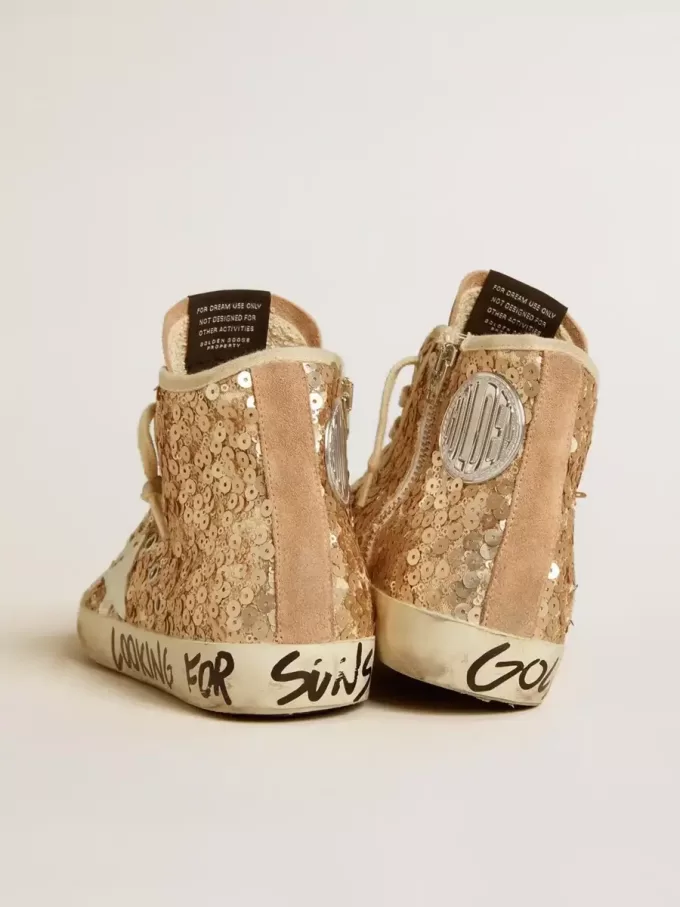 Francy Penstar con lentejuelas, estrella de cuero e inserciones de ante