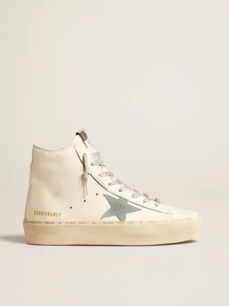 Francy Penstar en piel napa blanca con estrella de ante azul claro