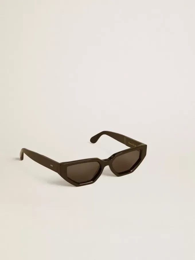 Gafas de sol de estilo rectangular con montura y lentes negras Gafas de sol de estilo rectangular con montura y lentes negras