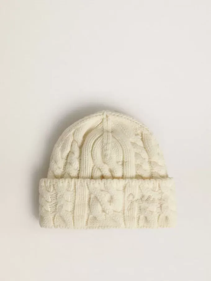 Gorro de lana blanco con bordado