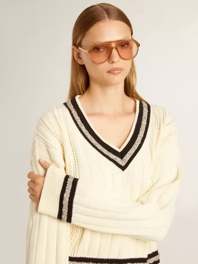 Jersey corto de mujer con diseño de trenzado, ribetes azules y cristales