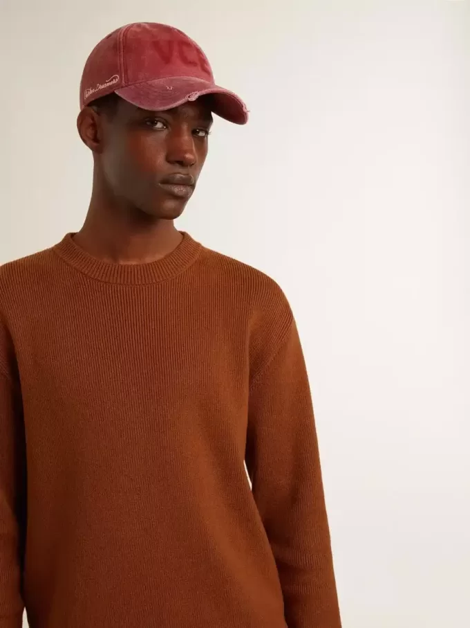 Jersey de cuello redondo para hombre con logotipo en la espalda