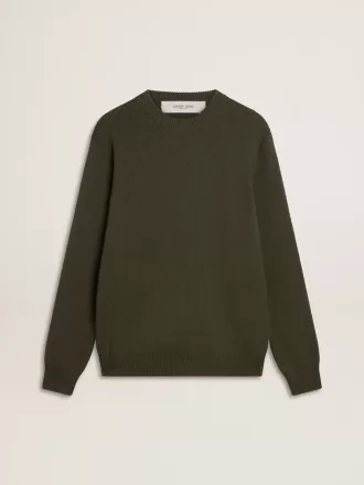Jersey de cuello redondo para hombre en color verde militar con las letras «Golden» en la espalda