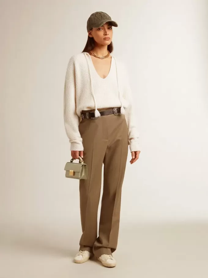 Jersey de lana acanalado con cuello en V y cordón con borlas