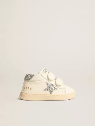 June en piel napa con estrella plateada brillante y lengüeta en el talón