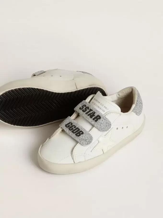 Junior Old School con lengüeta y correas en el talón con cristales Swarovski plateados