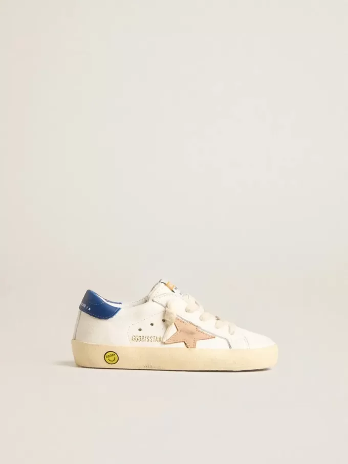 Junior Super-Star en piel napa con estrella beige y lengüeta azul en el talón