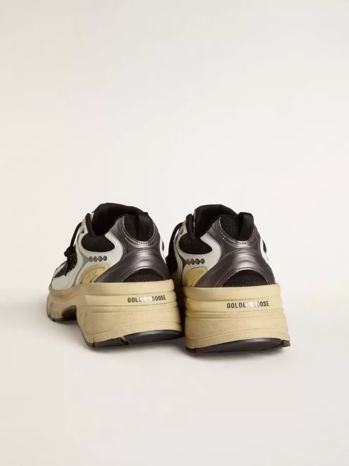 Lightstar para hombre en piel blanca y malla negra con estrella de TPU negra