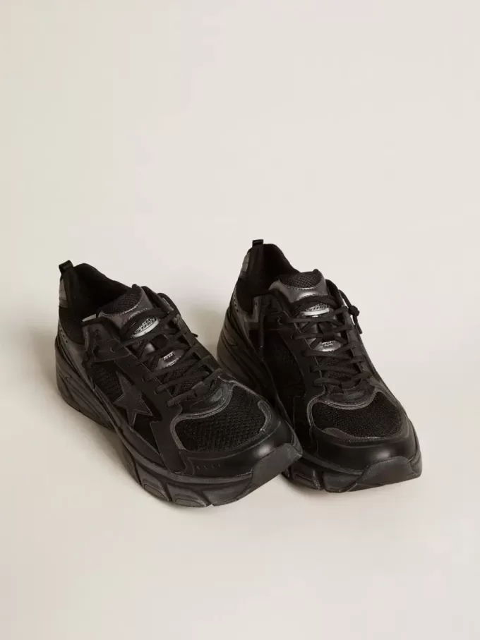 Lightstar para mujer con parte superior de cuero negro y malla y estrella negra Lightstar para mujer con parte superior de cuero negro y malla y estrella negra