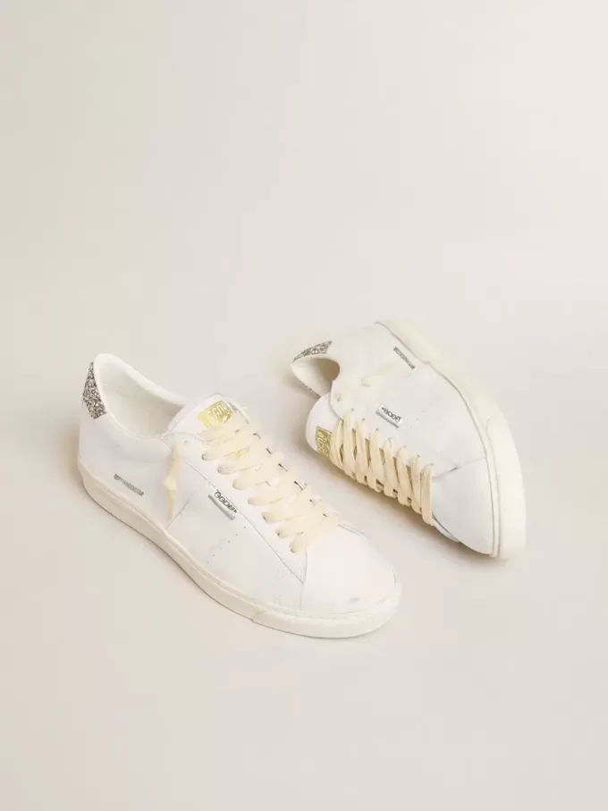 Matchstar en piel blanca con talón plateado brillante