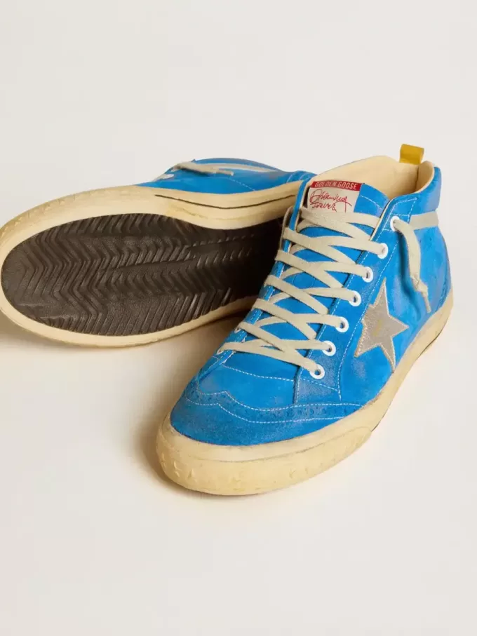 Mid Star para hombre en ante con estrella de piel metalizada y lengüeta de piel en el talón.