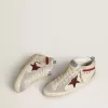 Mid Star para mujer en piel con estrella brillante y detalle en nubuck rojo Mid Star para mujer en piel con estrella brillante y detalle en nubuck rojo