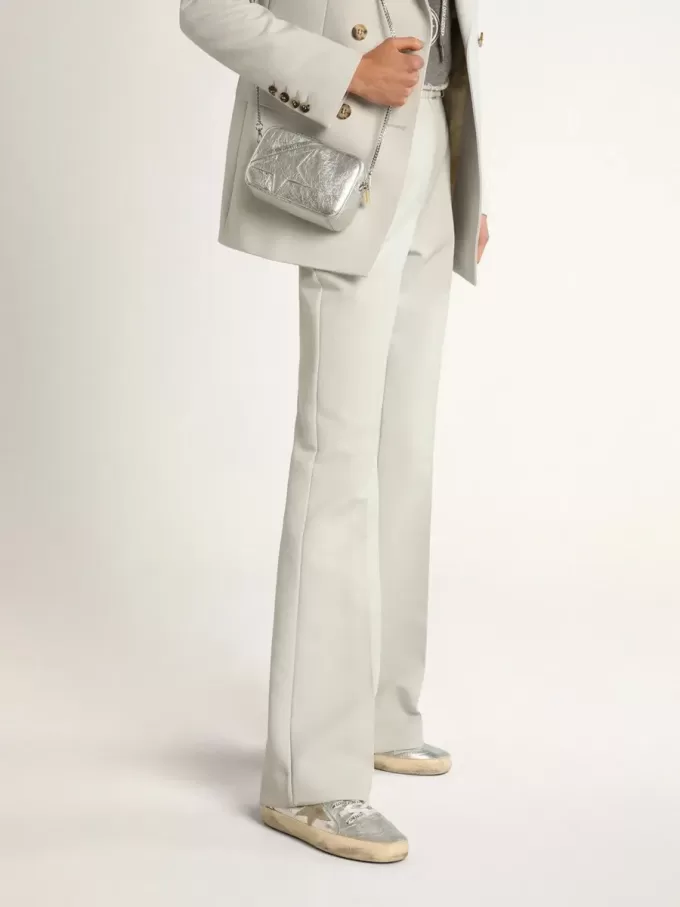 Mid Star para mujer en piel laminada plateada con estrella gris paloma