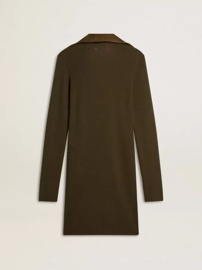Minivestido de lana verde militar con detalles de cuero