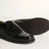 Mocasines Jerry en charol negro