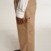 Pantalones beige para hombre con parches