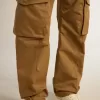Pantalones cargo beige caqui