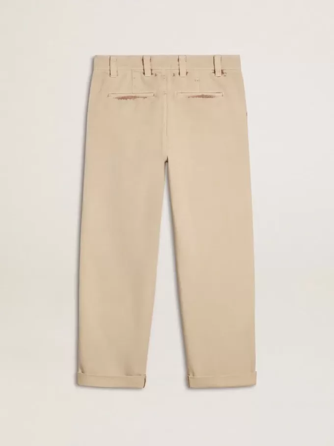Pantalones chinos beige para hombre con acabado desgastado