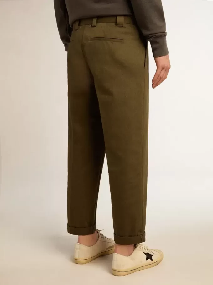 Pantalones chinos Golden Collection en verde militar