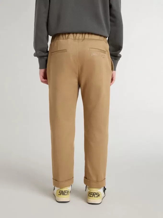 Pantalones chinos para niño en algodón color tabaco Pantalones chinos para niño en algodón color tabaco