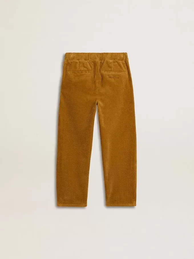 Pantalones chinos para niño en color tabaco con bordados Pantalones chinos para niño en color tabaco con bordados