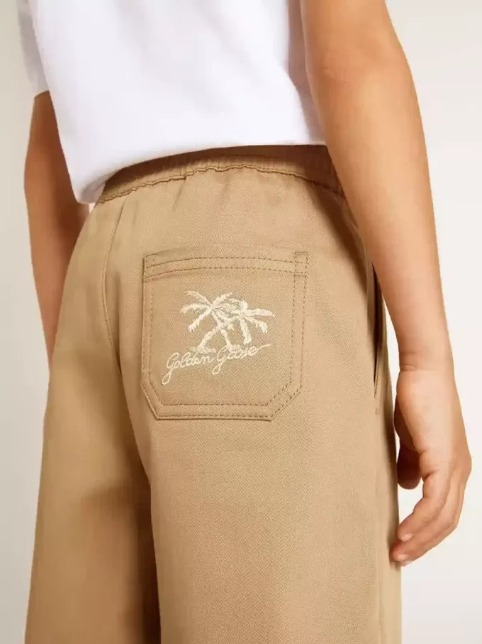 Pantalones cortos de algodón beige para niño Pantalones cortos de algodón beige para niño