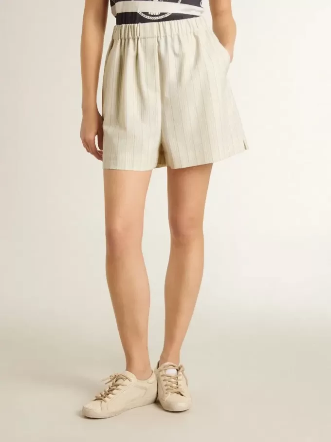 Pantalones cortos de mujer de mezcla de lana a rayas blancas y grises Pantalones cortos de mujer de mezcla de lana a rayas blancas y grises